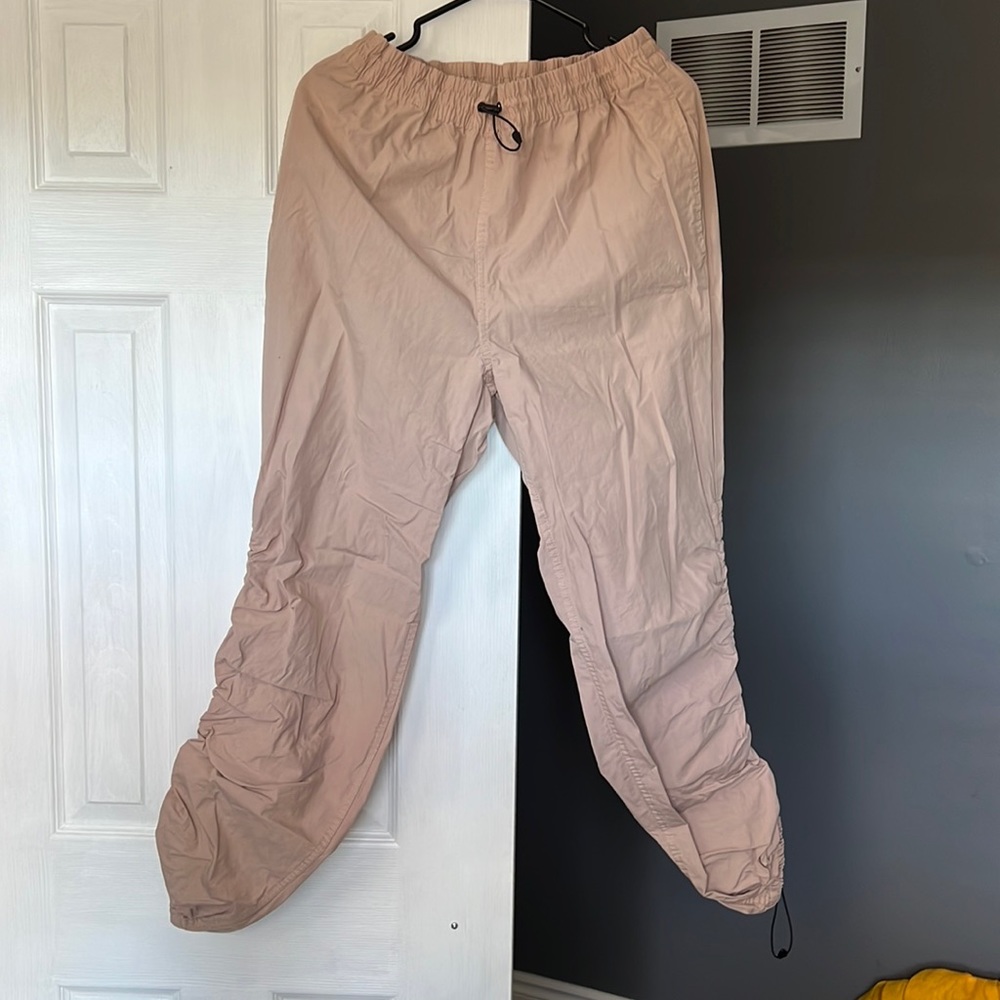 TNA scrunched light weight cargo pants